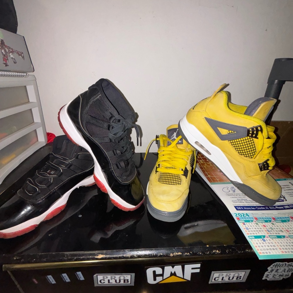 Jordan 11 Breads and lightning 4s